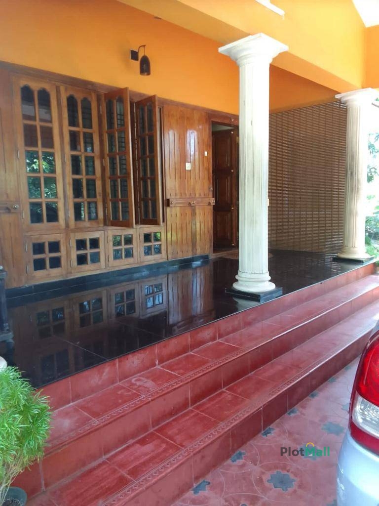 House / Villa for Sale in Mallapally, Kerala, India, Mallapally