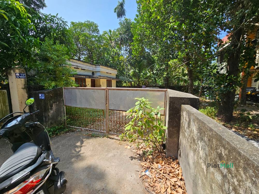 Residential Land for Sale in Paravoor, Kerala, India, Paravoor