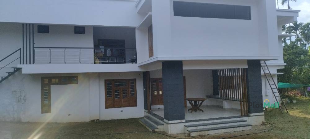 House / Villa for Sale in Agali, 